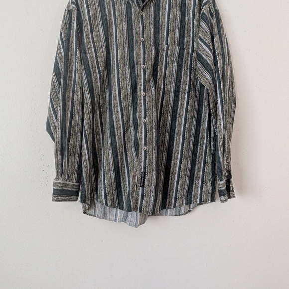 Vintage 90s Greg Norman Funky Stripe Button Down Shirt, Size Large - Picture 7 of 10